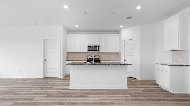 14324 Seagrass Knoll Lane, Texas City, TX 77510