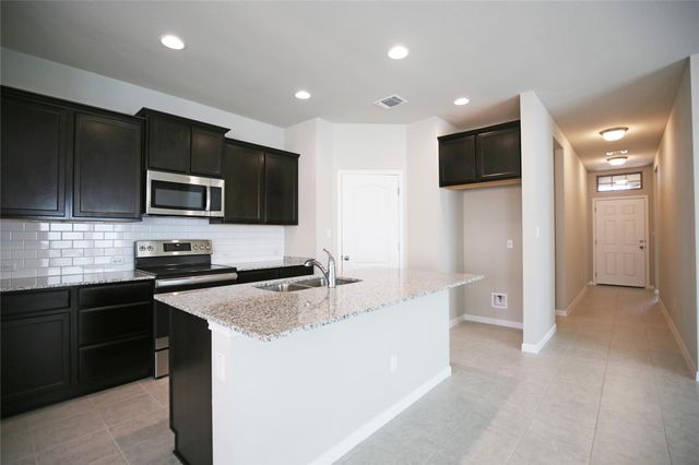 233 Scenic Hills CIR, Georgetown, TX 78628