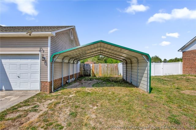 6076 Waldos Beach Road, Fayetteville, NC 28306