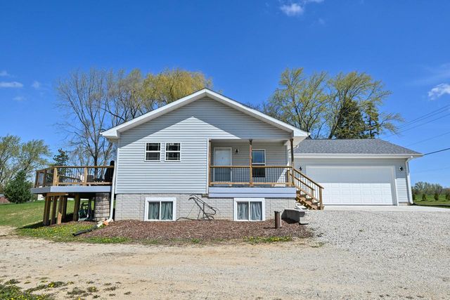 6636 Big Bend ROAD, Waterford, WI 53185