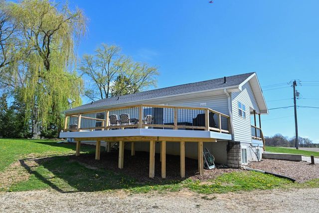 6636 Big Bend ROAD, Waterford, WI 53185
