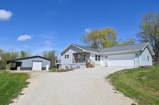 6636 Big Bend ROAD, Waterford, WI 53185