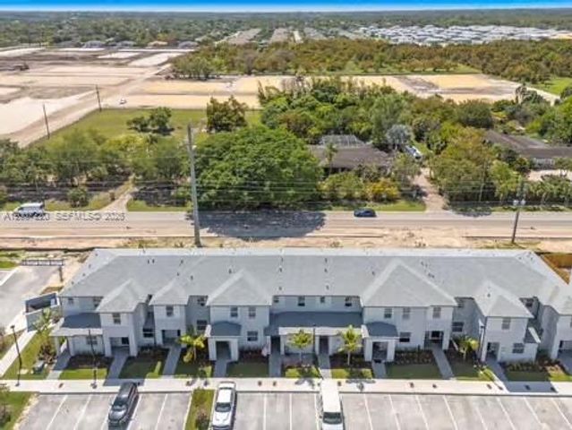 27704 SW 156th Ct, Homestead, FL 33032