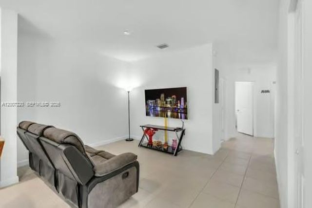 27704 SW 156th Ct, Homestead, FL 33032