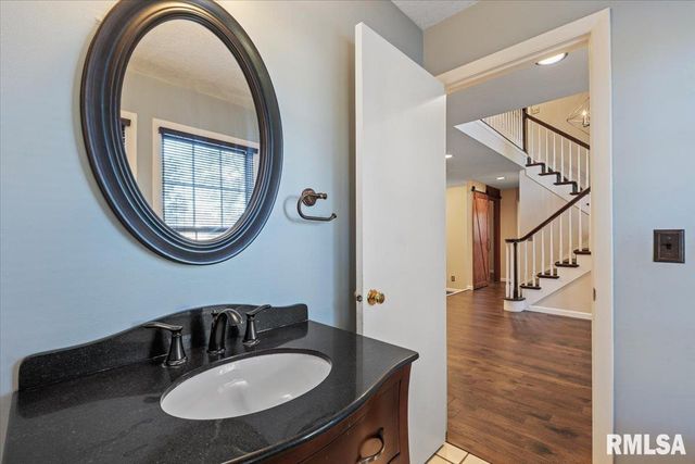 5567 CROW CREEK Road, Bettendorf, IA 52722