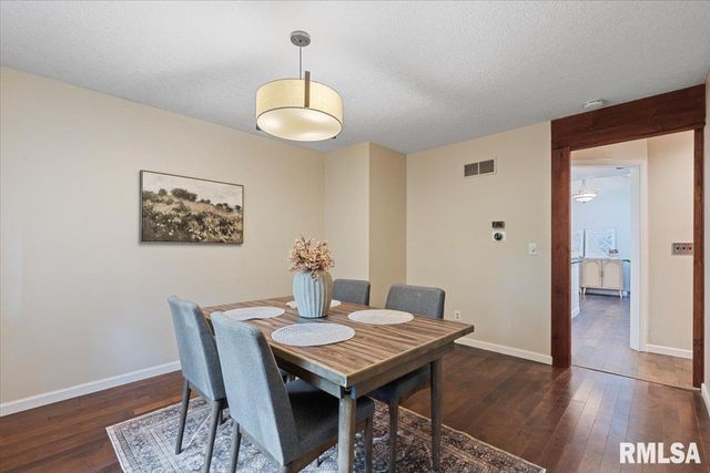 5567 CROW CREEK Road, Bettendorf, IA 52722