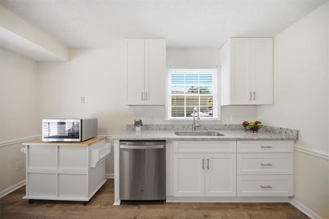 3692 Stoney View Drive, Marietta, GA 30062