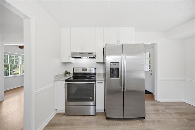 3692 Stoney View Drive, Marietta, GA 30062