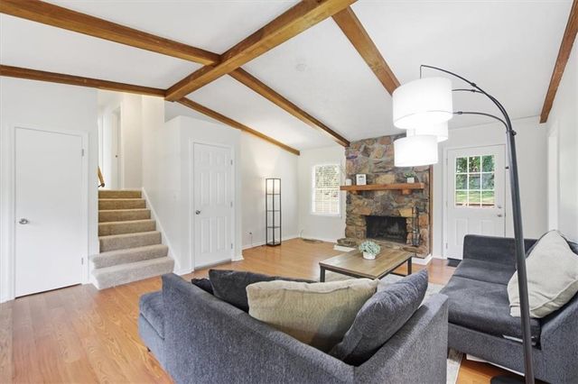 3692 Stoney View Drive, Marietta, GA 30062