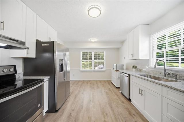 3692 Stoney View Drive, Marietta, GA 30062