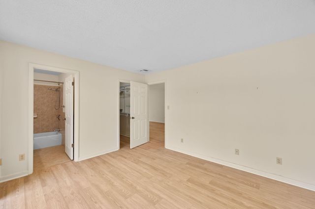 2050 Oleander Boulevard 2-206, Fort Pierce, FL 34950