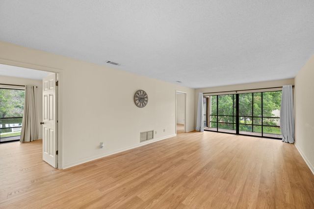2050 Oleander Boulevard 2-206, Fort Pierce, FL 34950