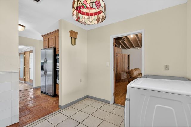 2580 SE 5th Court, Pompano Beach, FL 33062