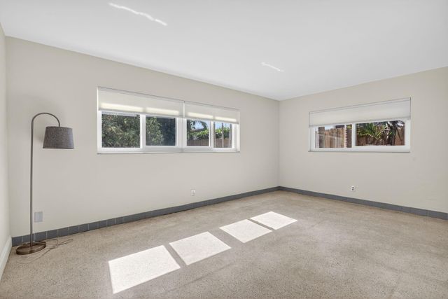 2580 SE 5th Court, Pompano Beach, FL 33062