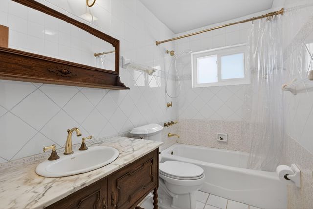 2580 SE 5th Court, Pompano Beach, FL 33062