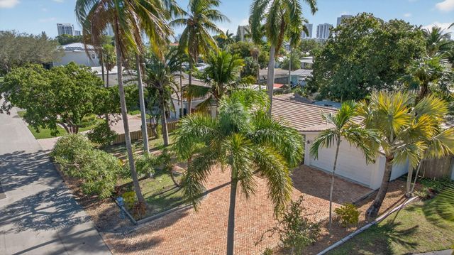2580 SE 5th Court, Pompano Beach, FL 33062