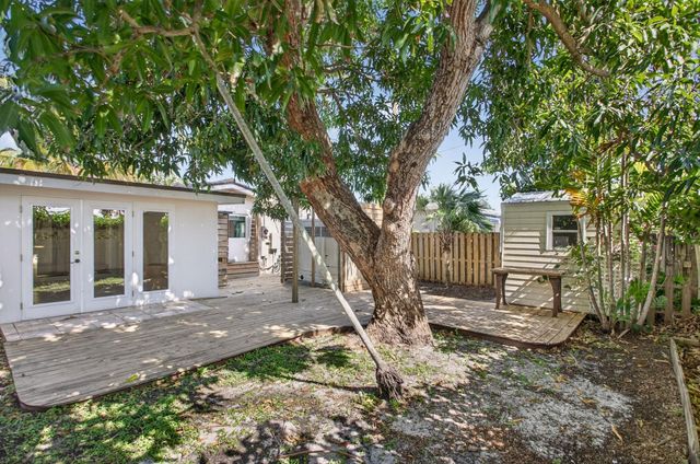 2580 SE 5th Court, Pompano Beach, FL 33062