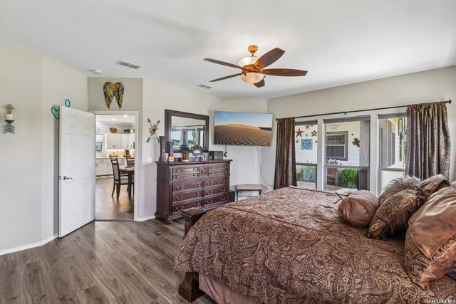 308 Wood View Cir, Bandera, TX 78003