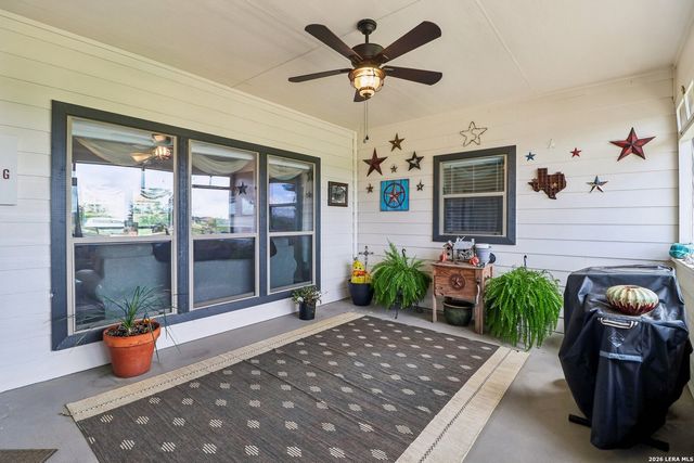 308 Wood View Cir, Bandera, TX 78003