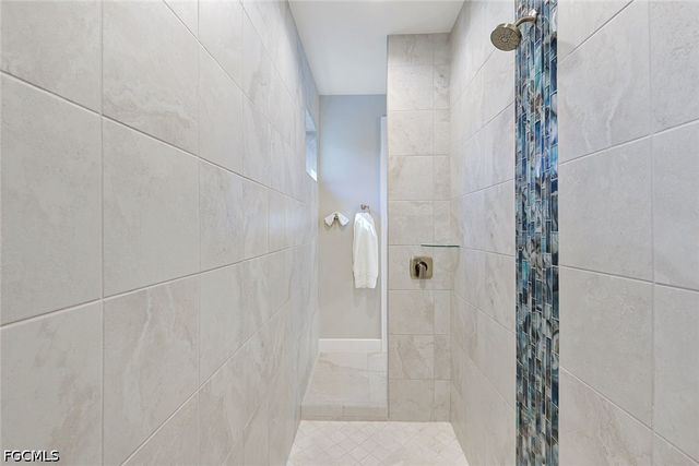 4612 NW 33rd TER, Cape Coral, FL 33993