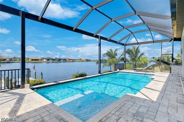 4612 NW 33rd TER, Cape Coral, FL 33993