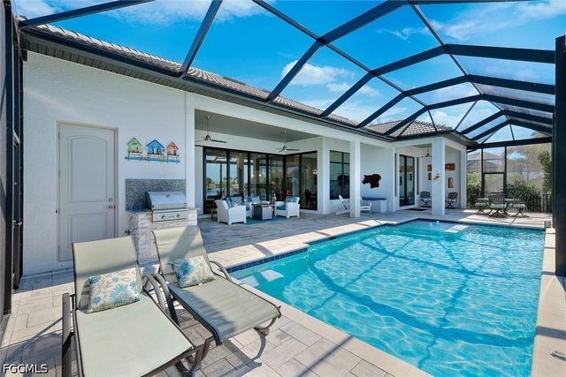 4612 NW 33rd TER, Cape Coral, FL 33993