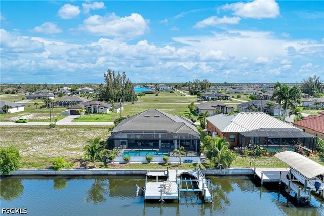 4612 NW 33rd TER, Cape Coral, FL 33993