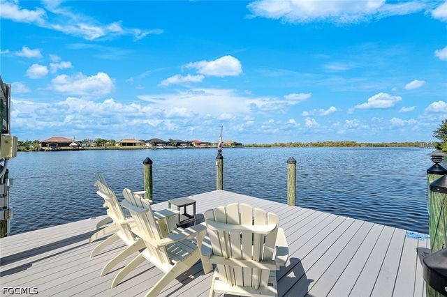 4612 NW 33rd TER, Cape Coral, FL 33993