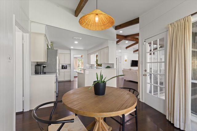 1907 N Tenth Street, Longview, TX 75601