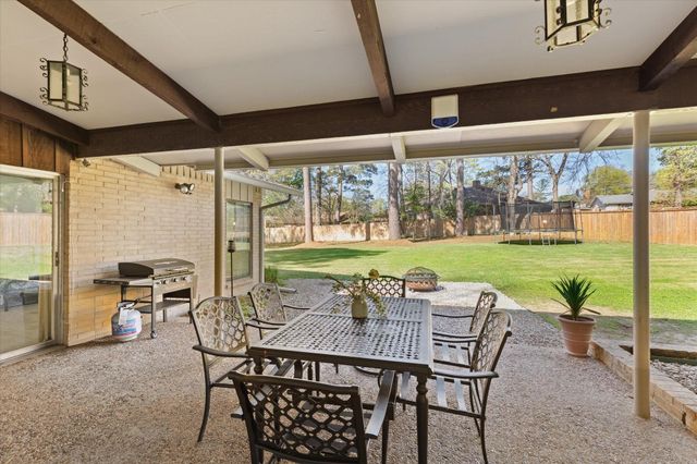 1907 N Tenth Street, Longview, TX 75601