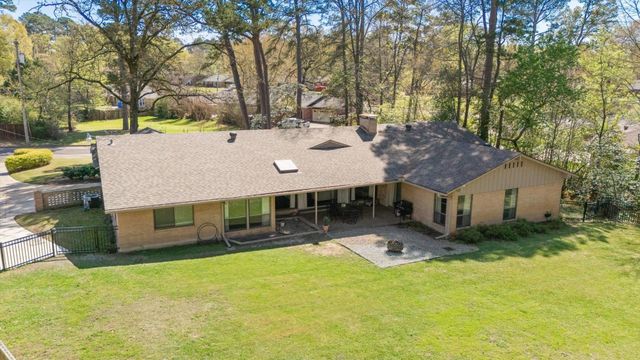 1907 N Tenth Street, Longview, TX 75601