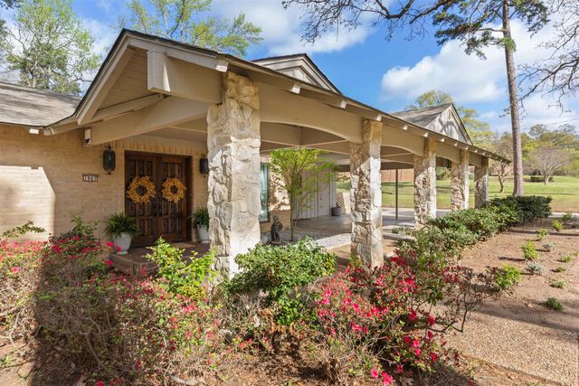 1907 N Tenth Street, Longview, TX 75601