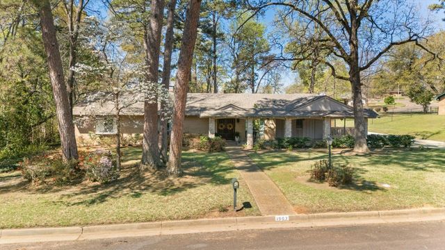 1907 N Tenth Street, Longview, TX 75601