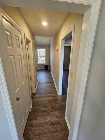 1681 Baltimore Dr, Clarksville, TN 37043