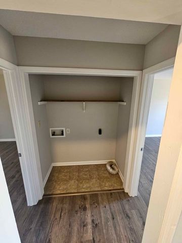 1681 Baltimore Dr, Clarksville, TN 37043