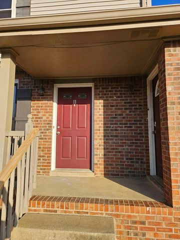 1681 Baltimore Dr, Clarksville, TN 37043