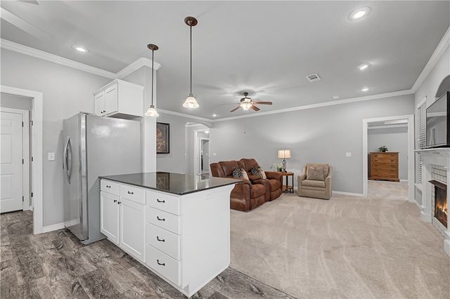 1231 Gardenia Street, Centerton, AR 72719