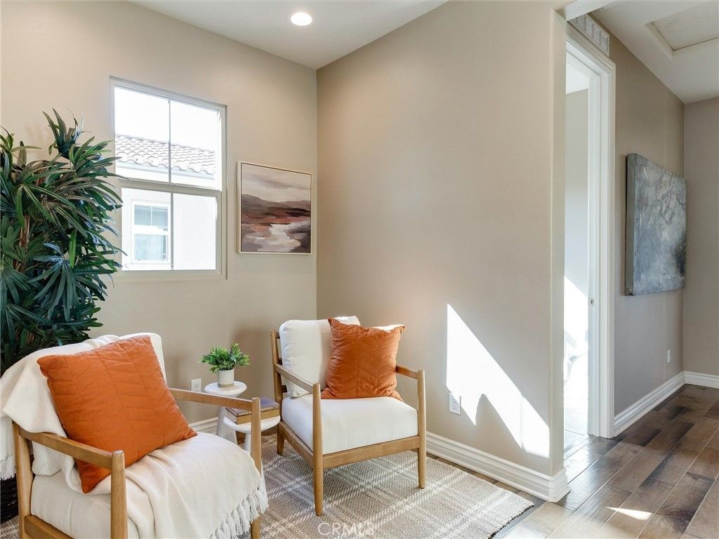 Image 22 of property listing at 214 Gaspar, Irvine, CA 92618