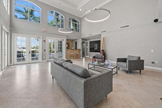 11015 Legacy Lane, Palm Beach Gardens, FL 33410