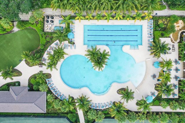 5361 SE Merion Way, Stuart, FL 34997