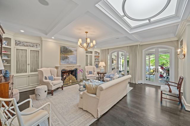 2 Greenside Court, Durham, NC 27707