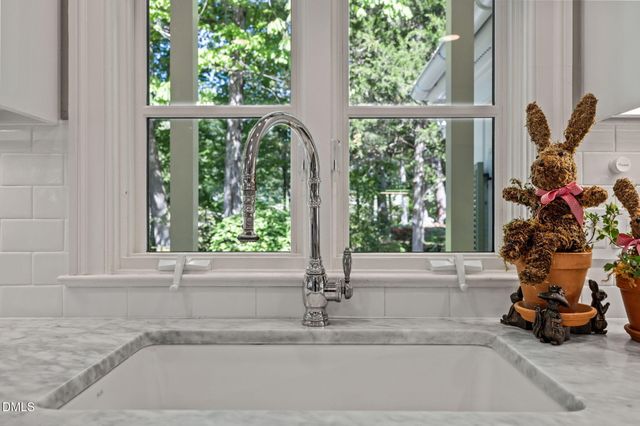 2 Greenside Court, Durham, NC 27707