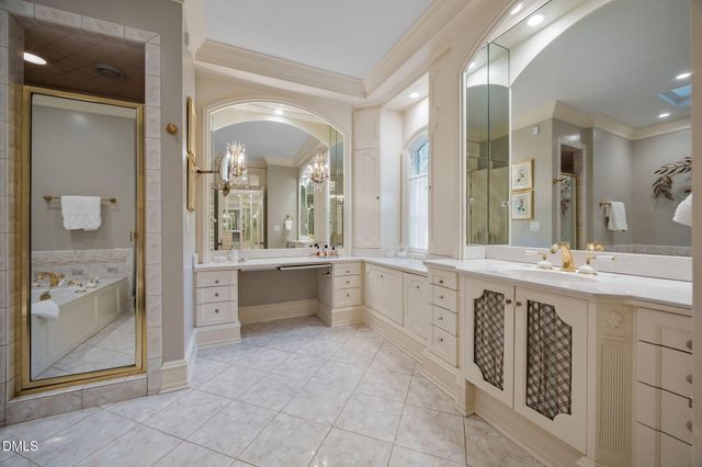 2 Greenside Court, Durham, NC 27707