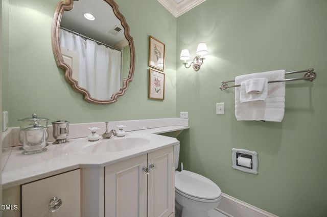 2 Greenside Court, Durham, NC 27707