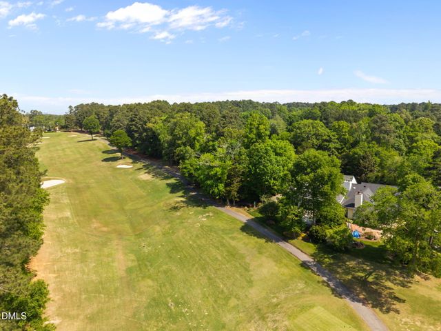 2 Greenside Court, Durham, NC 27707
