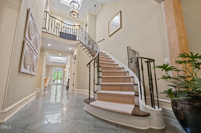 2 Greenside Court, Durham, NC 27707