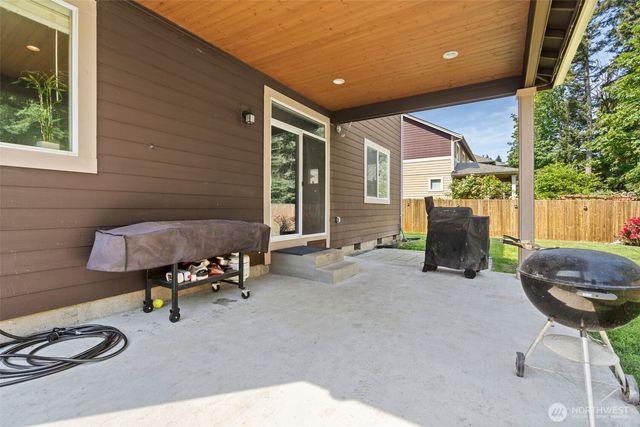 4006 20th Avenue NE, Olympia, WA 98506
