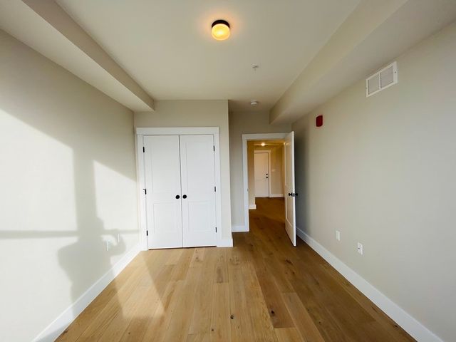 305 Webster Ave 401, Cambridge, MA 02141