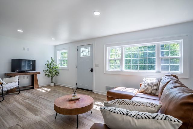 126 Watson Road, Dover, NH 03820