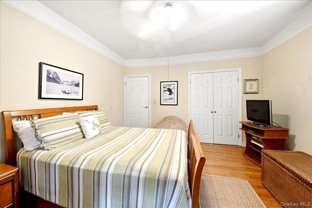 1843 Yates Avenue, Bronx, NY 10461